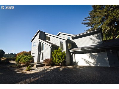 62220 Crown Point Road Coos Bay, OR 97420 - Photo 1 of 29