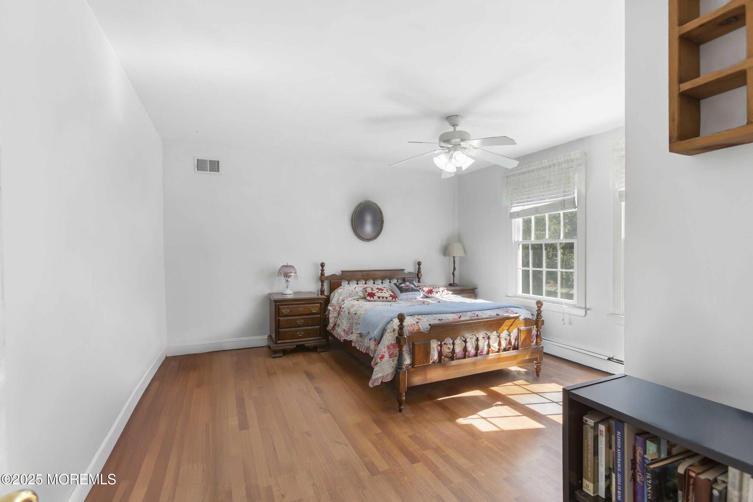 49 Davids Lane Howell, NJ 07731 - Photo 21 of 30 BR-3