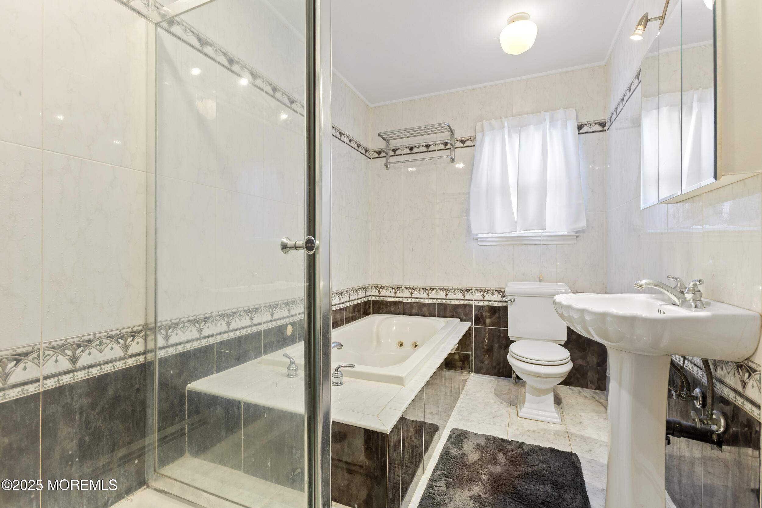 49 Davids Lane Howell, NJ 07731 - Photo 22 of 30 Bathroom 3