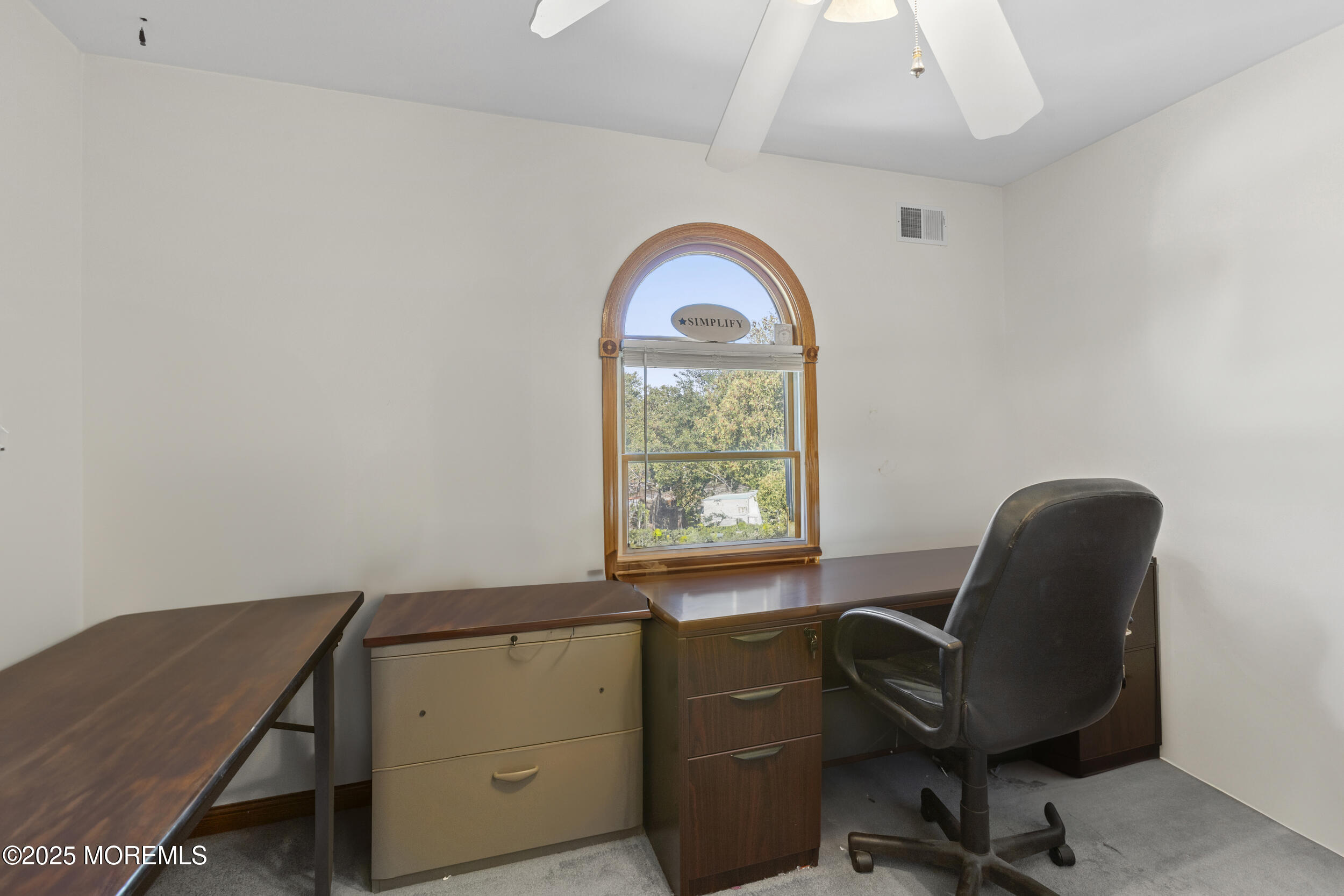 49 Davids Lane Howell, NJ 07731 - Photo 24 of 30 Office