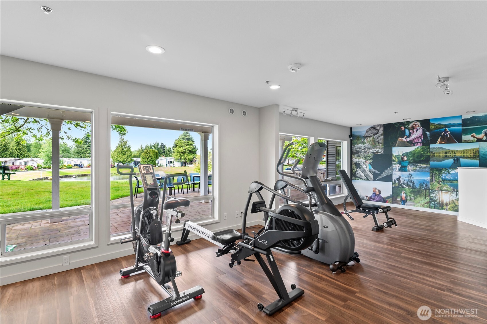 1427 100th Street Southwest, Unit 145 Everett, WA 98204 - Photo 10 of 36 a view of a room with gym equipment