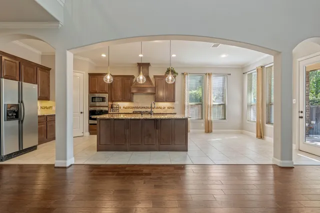 $3,950 | 166 Lindenberry Circle, Tomball, TX 77375