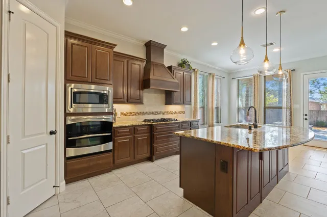 $3,950 | 166 Lindenberry Circle, Tomball, TX 77375