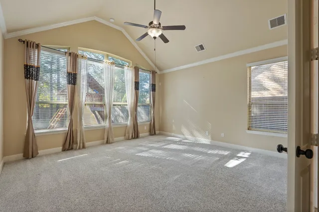 $3,950 | 166 Lindenberry Circle, Tomball, TX 77375