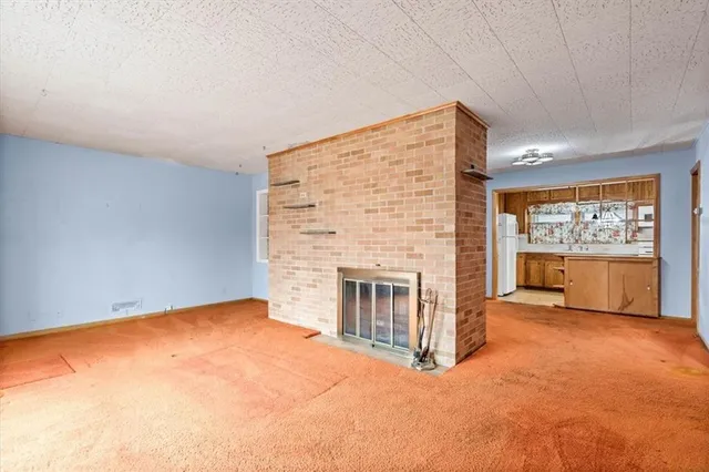 $190,000 | 1104 West 27th Street South, Independence, MO 64052