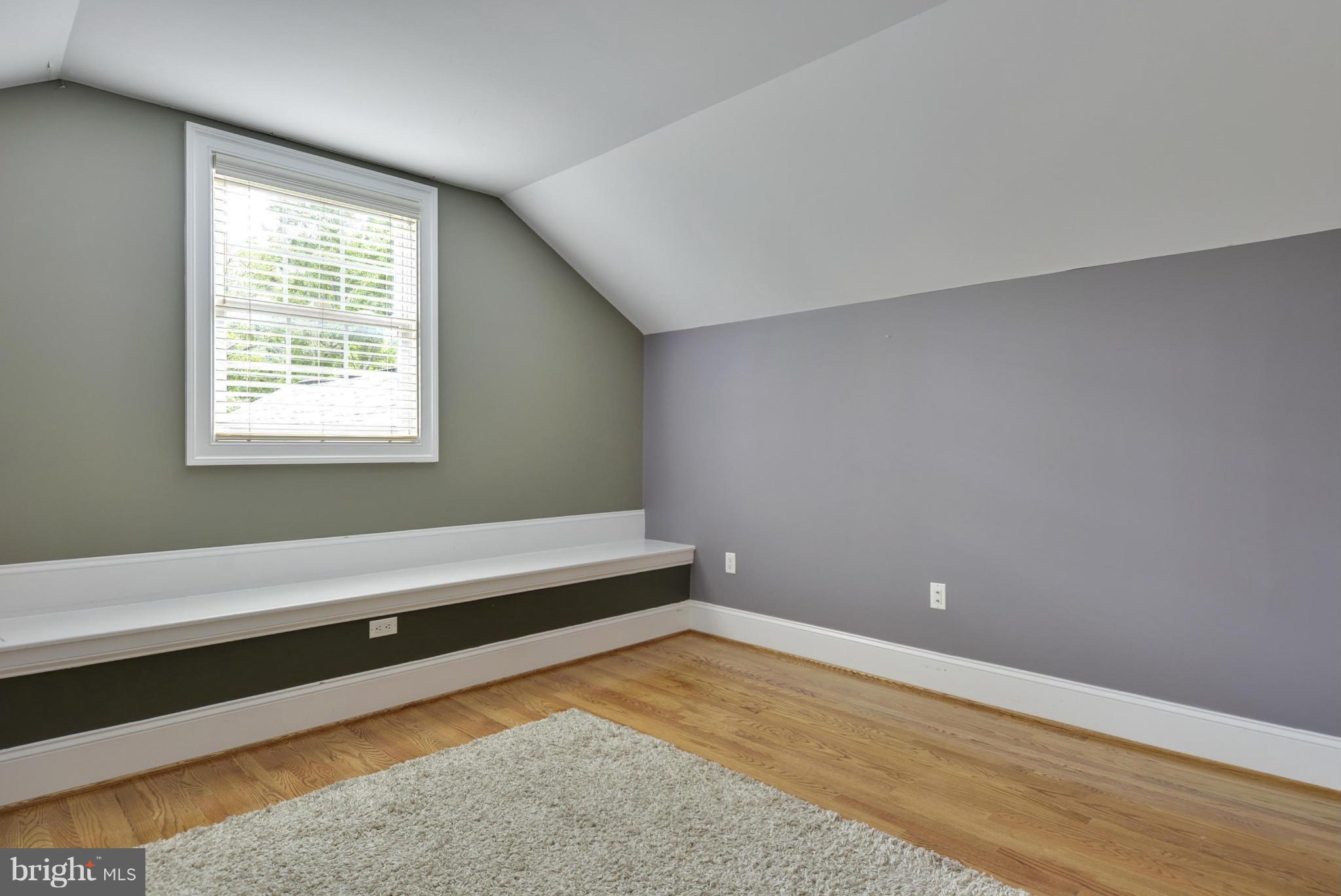 5610 Greentree Road Bethesda, MD 20817 - Photo 22 of 29 Bedroom