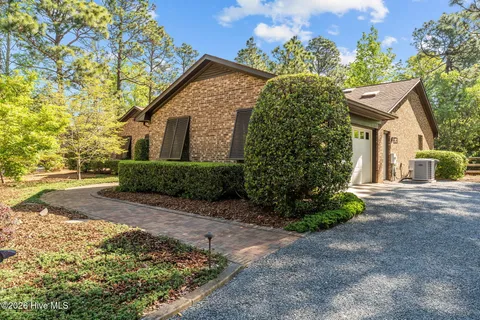 $698,000 | 3 McDonald Place, Pinehurst, NC 28374