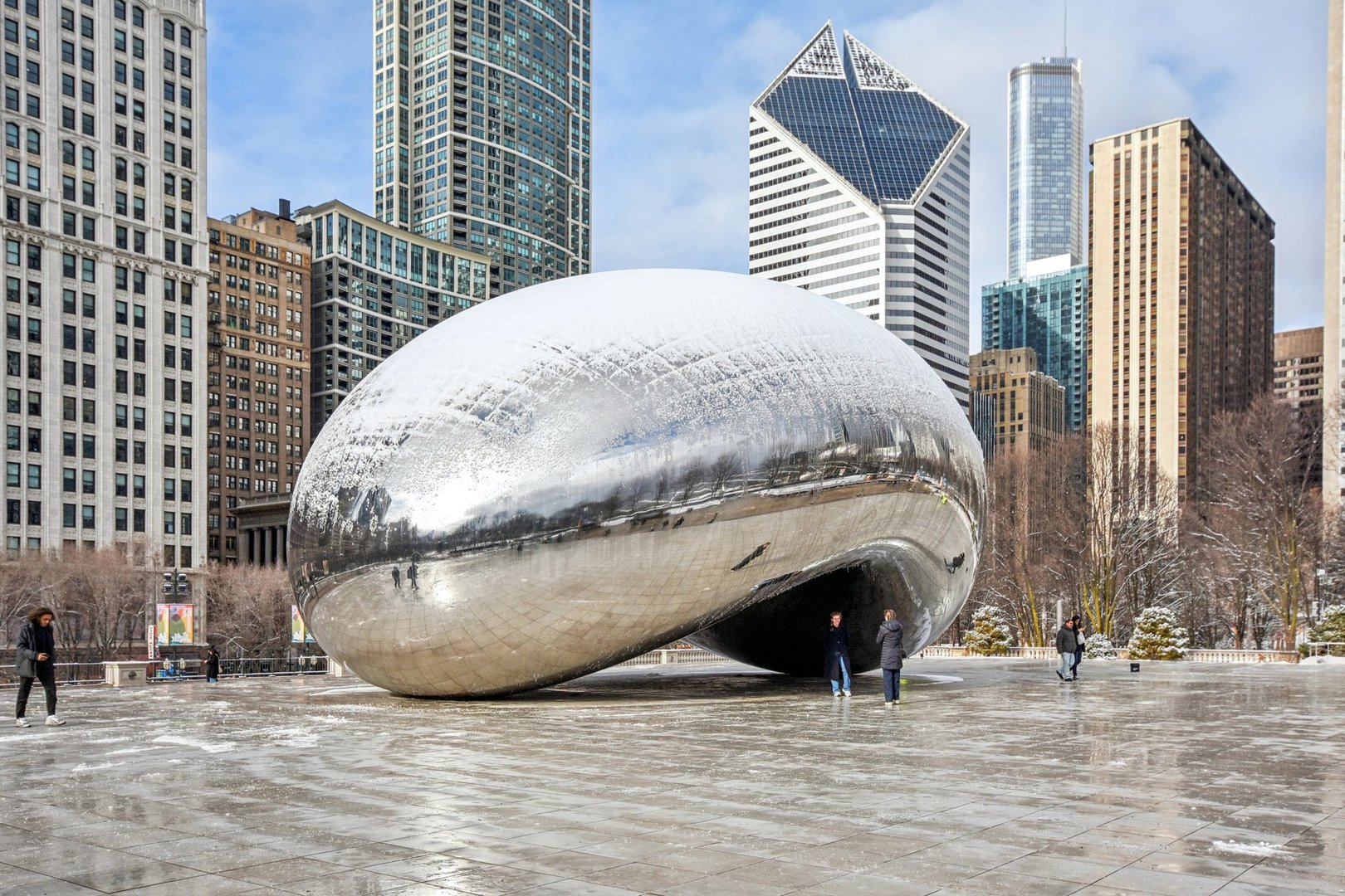 360 East Randolph Street, Unit 1102 Chicago, IL 60601 - Photo 27 of 27 a view of outdoor space with seating space