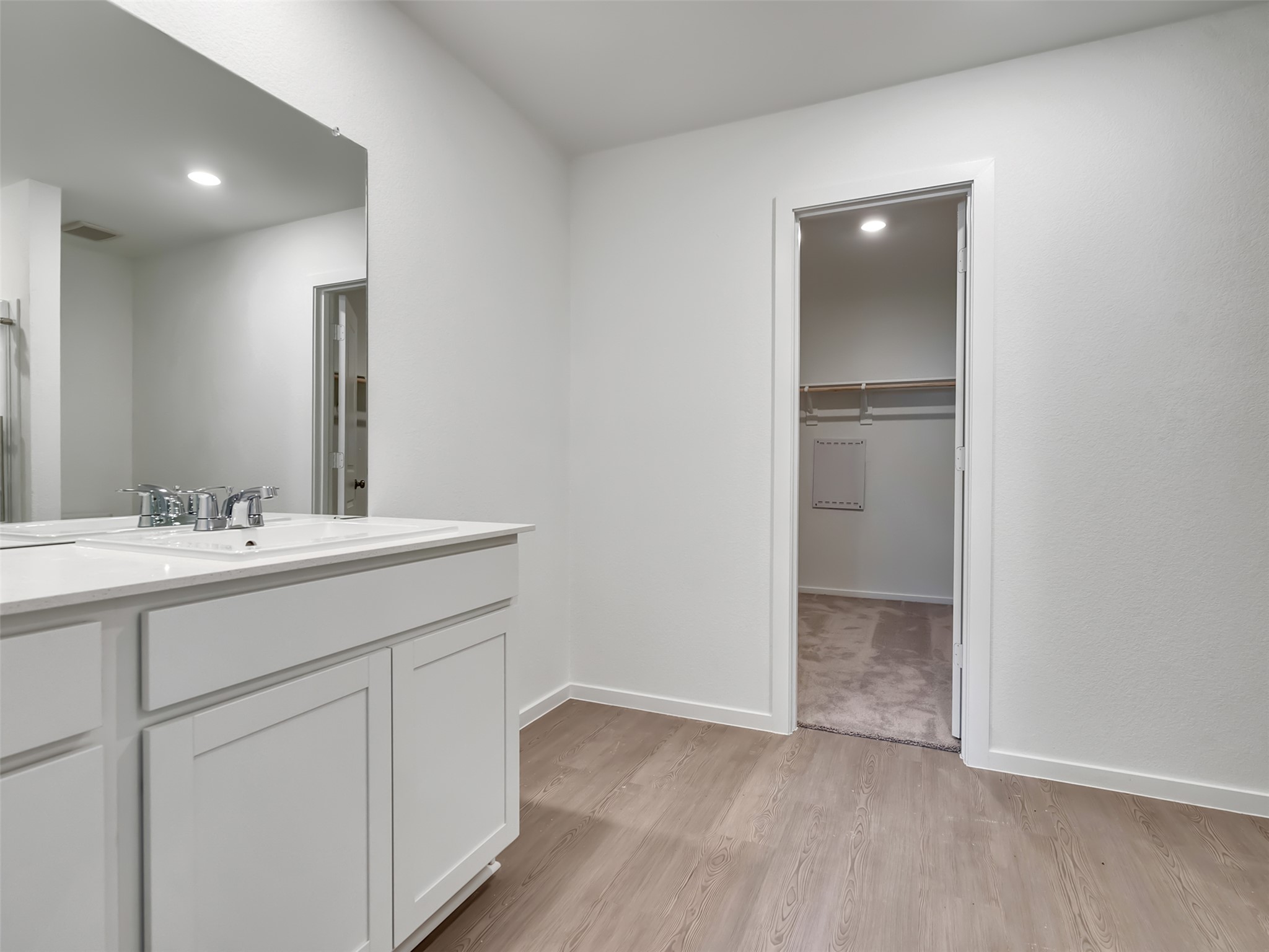 3041 Colusa Rdg Drive Katy, TX 77493 - Photo 12 of 26 a bathroom with a sink and a mirror