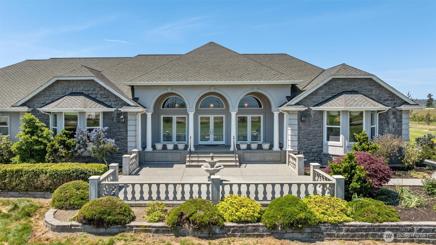 15714 Laconner Whitney Road La Conner, WA 98257 - Photo 4 of 40