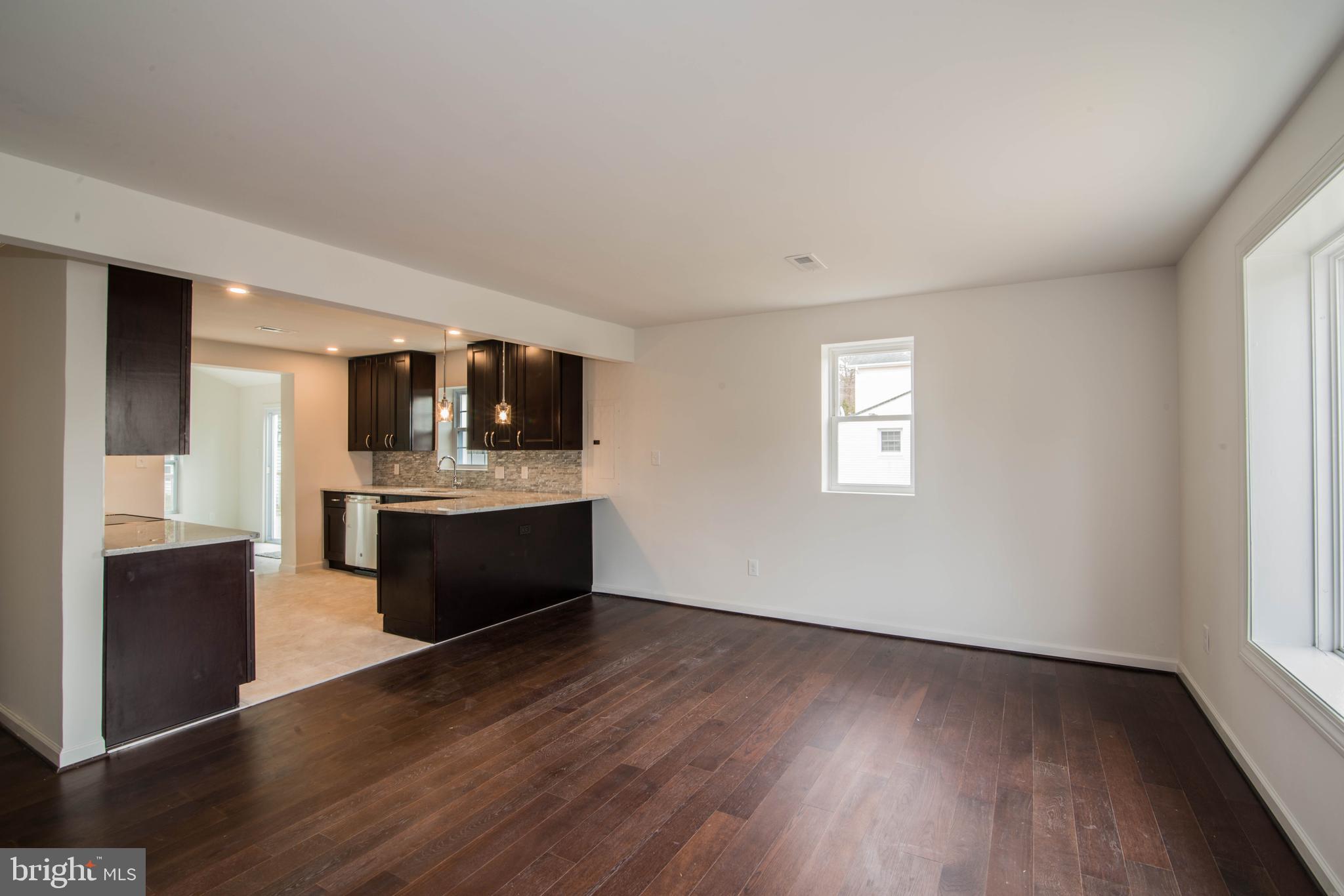 13560 South View Road Newburg, MD 20664 - Photo 3 of 14 Gallery Image 3