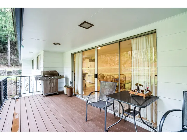 $799,900 | 9315 Southeast Kingswood Way, Damascus, OR 97089