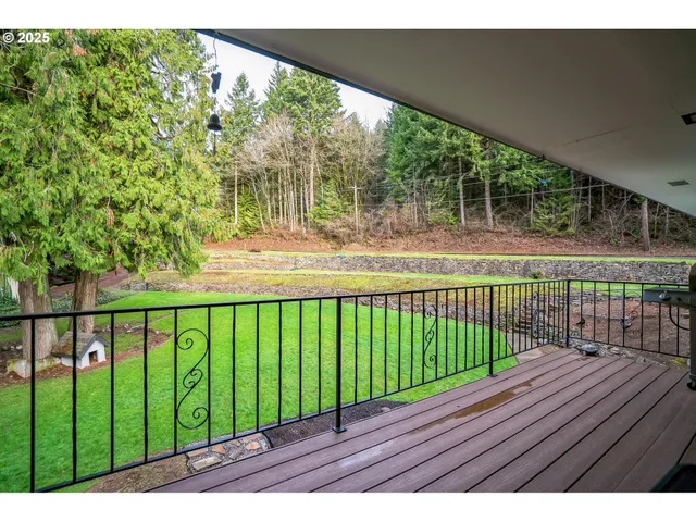 $799,900 | 9315 Southeast Kingswood Way, Damascus, OR 97089