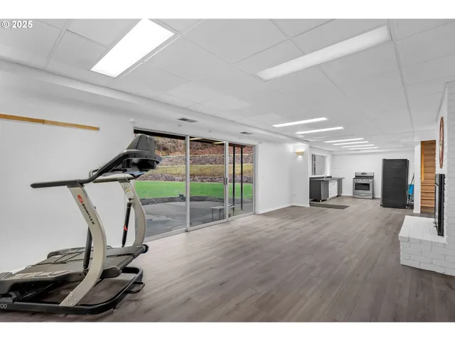 $799,900 | 9315 Southeast Kingswood Way, Damascus, OR 97089