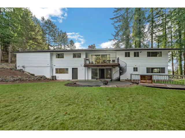 $799,900 | 9315 Southeast Kingswood Way, Damascus, OR 97089