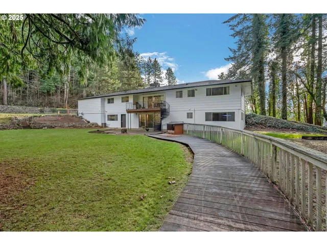 $799,900 | 9315 Southeast Kingswood Way, Damascus, OR 97089