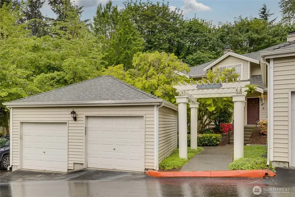 $399,950 | 2300 Jefferson Avenue Northeast, Unit G128, Renton, WA 98056