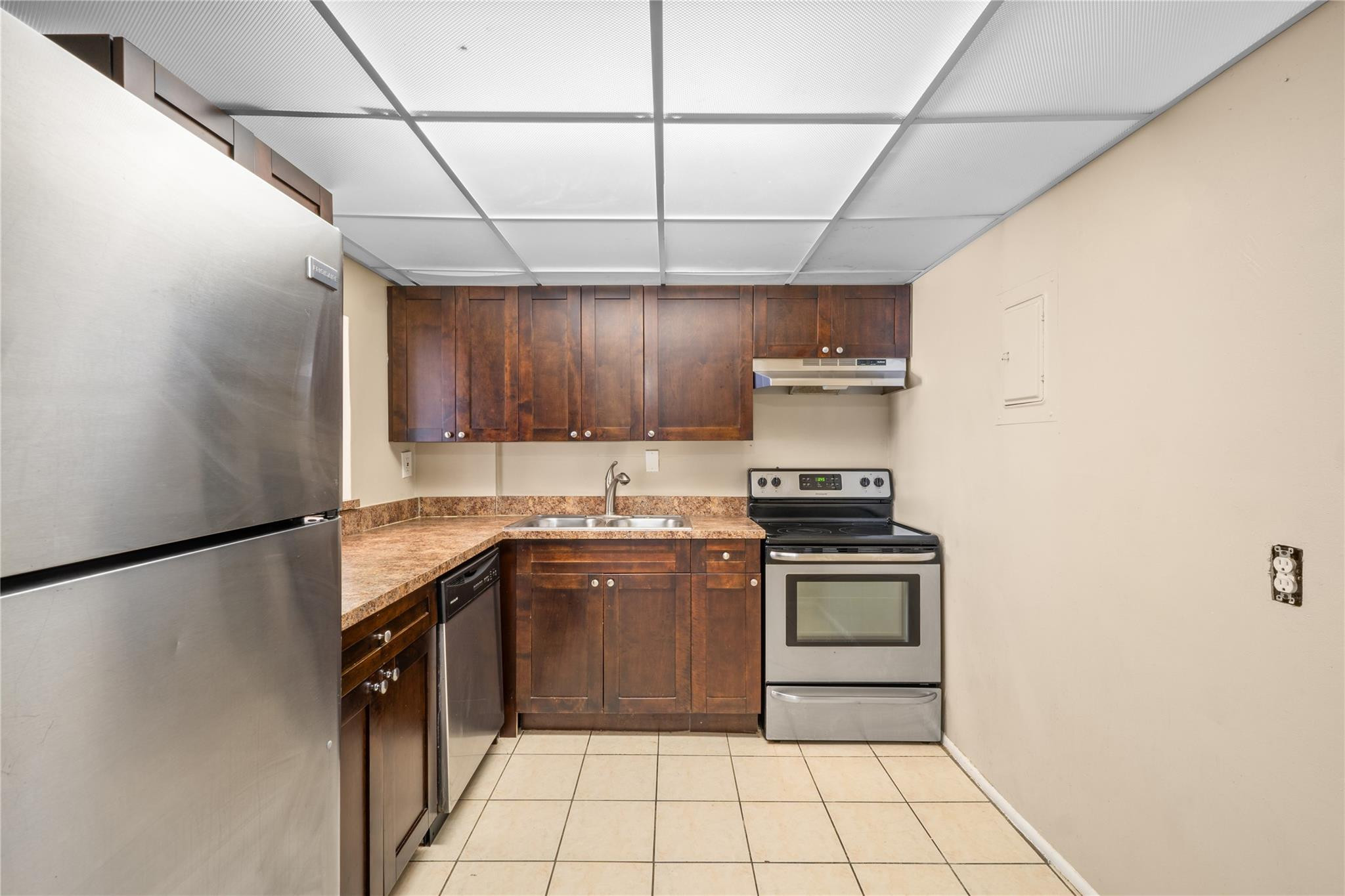 16740 Northeast 9th Avenue, Unit 508 Miami, FL 33162 - Photo 2 of 13 Photo 2
