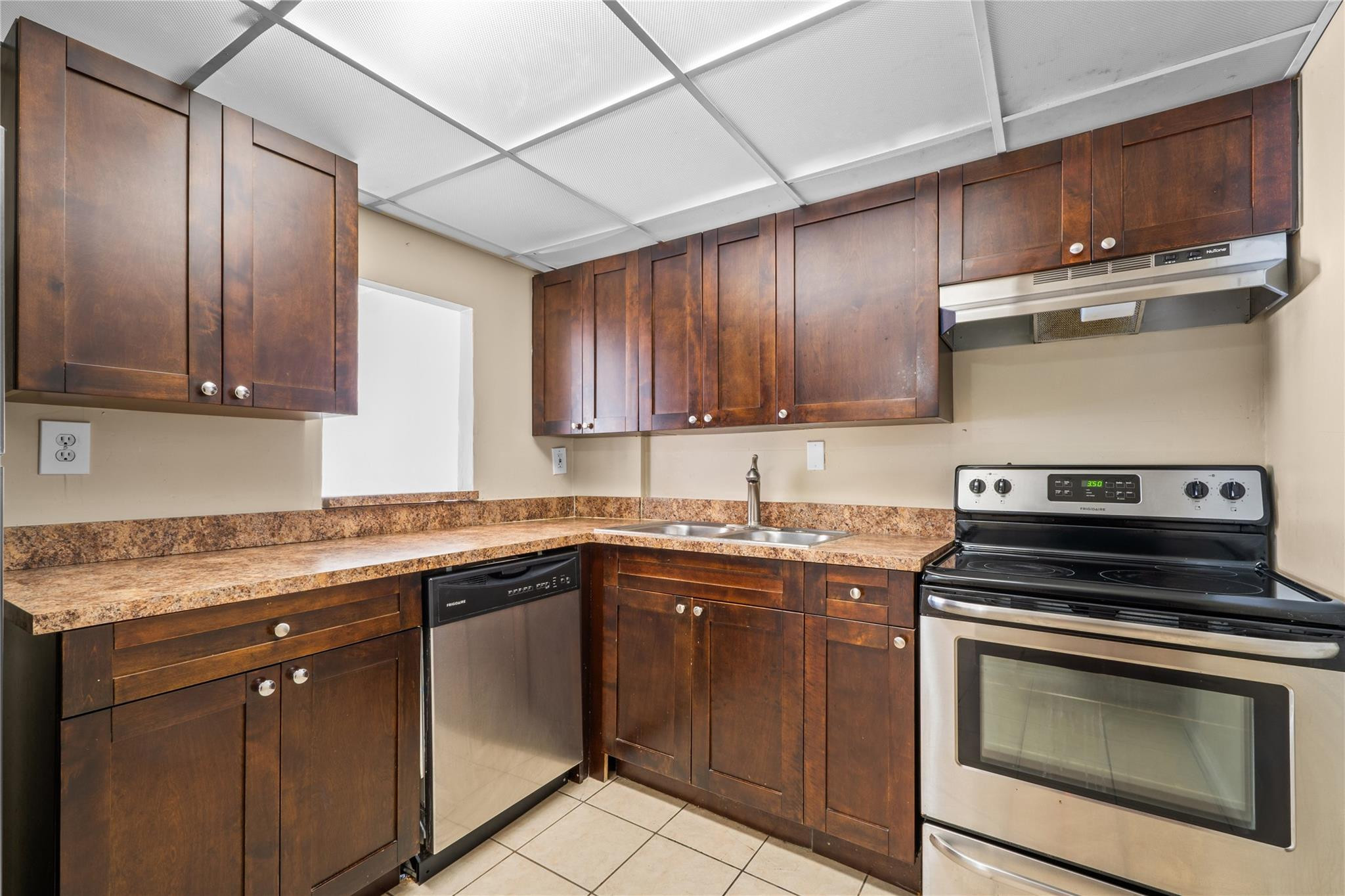 16740 Northeast 9th Avenue, Unit 508 Miami, FL 33162 - Photo 3 of 13 Photo 3