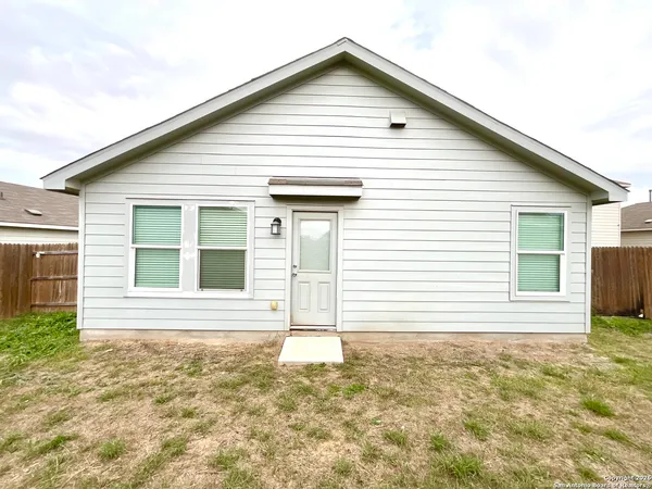 $1,475 | 6410 Kemper Place, San Antonio, TX 78220