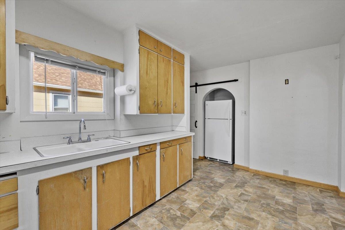 102 West G Street Casper, WY 82601 - Photo 12 of 41