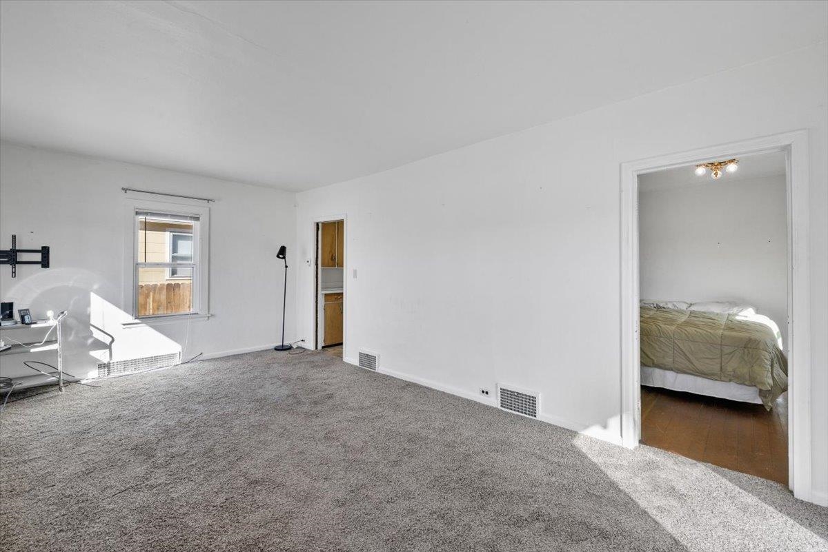 102 West G Street Casper, WY 82601 - Photo 3 of 41