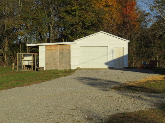 273 Miller Lane Goodspring, TN 38460 - Photo 2 of 42 a view of backyard of house