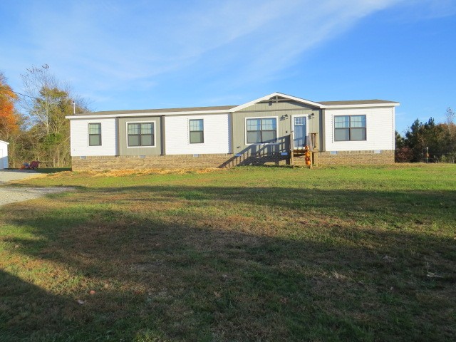 273 Miller Lane Goodspring, TN 38460 - Photo 41 of 42 a view of a house with a big yard