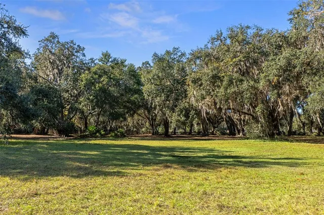 $1,900,000 | 27910 Debbie Road, Leesburg, FL 34748