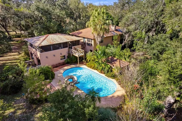 $1,900,000 | 27910 Debbie Road, Leesburg, FL 34748