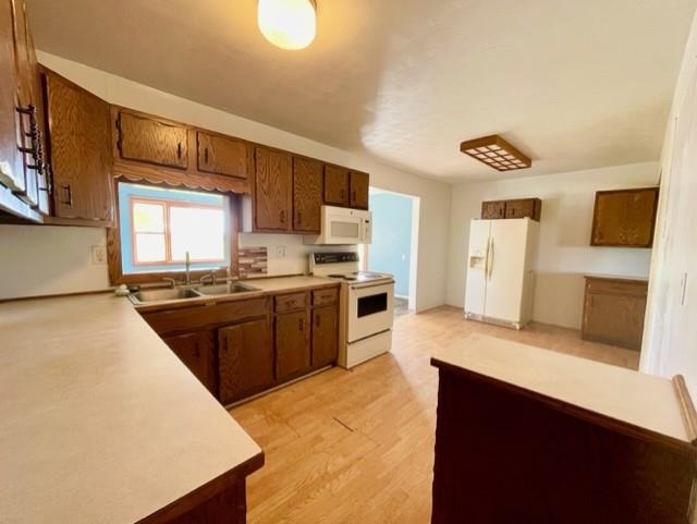 10480 South Gilmore Road Blanchard, MI 49310 - Photo 5 of 33