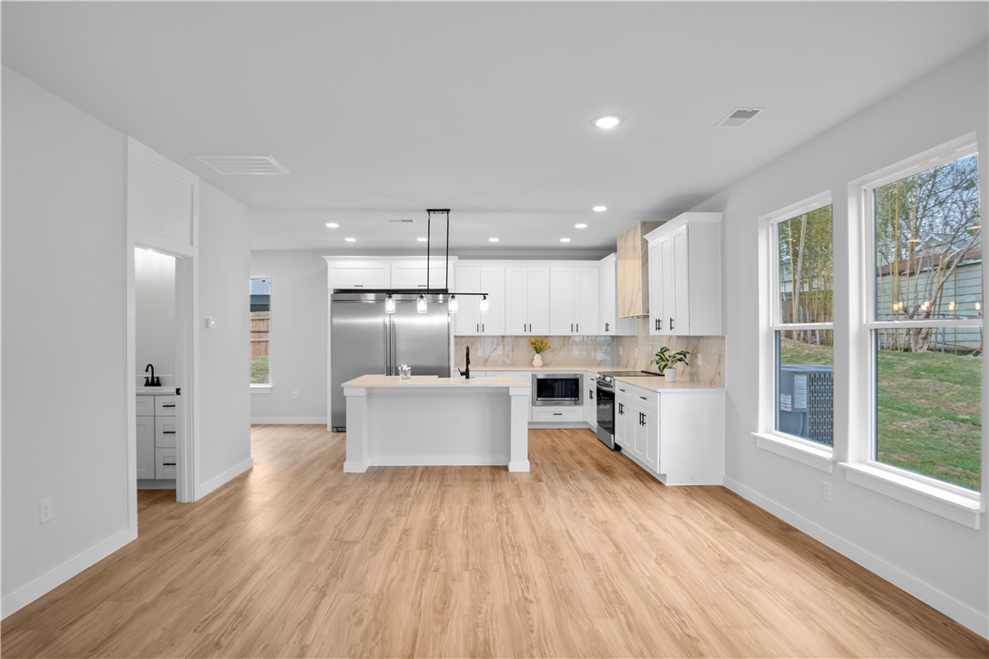 301 Front Street Easley, SC 29640 - Photo 12 of 46