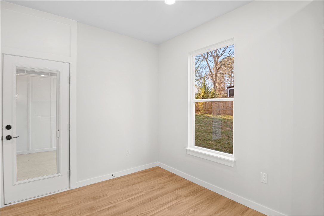 301 Front Street Easley, SC 29640 - Photo 23 of 46