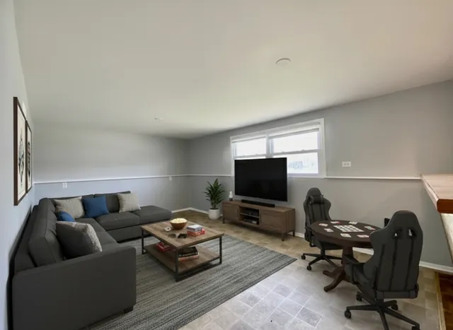 $204,000 | 3324 Laurel Lane, Hazel Crest, IL 60429