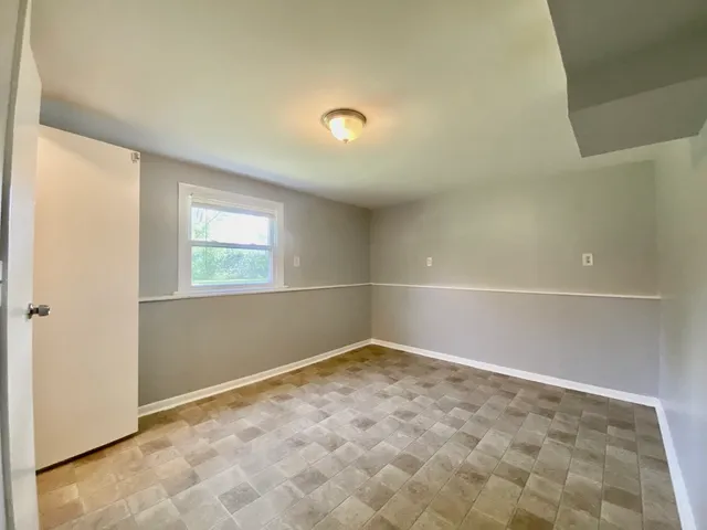 $204,000 | 3324 Laurel Lane, Hazel Crest, IL 60429