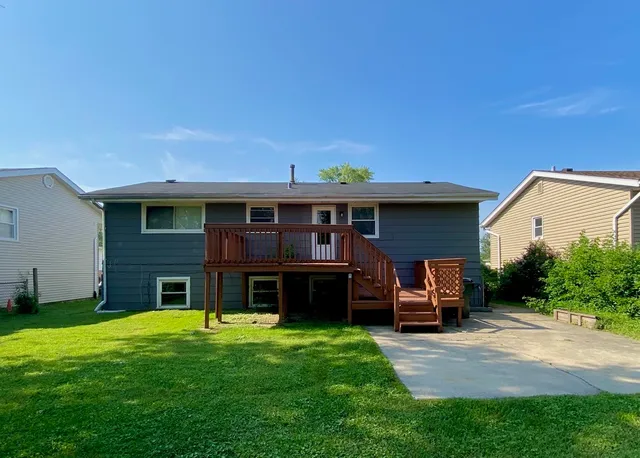 $204,000 | 3324 Laurel Lane, Hazel Crest, IL 60429