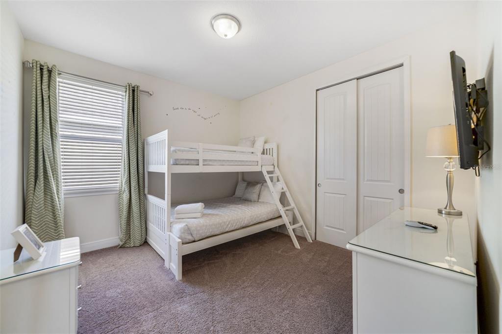 180 Minton Loop Kissimmee, FL 34747 - Photo 27 of 49 a utility room with dryer and washer