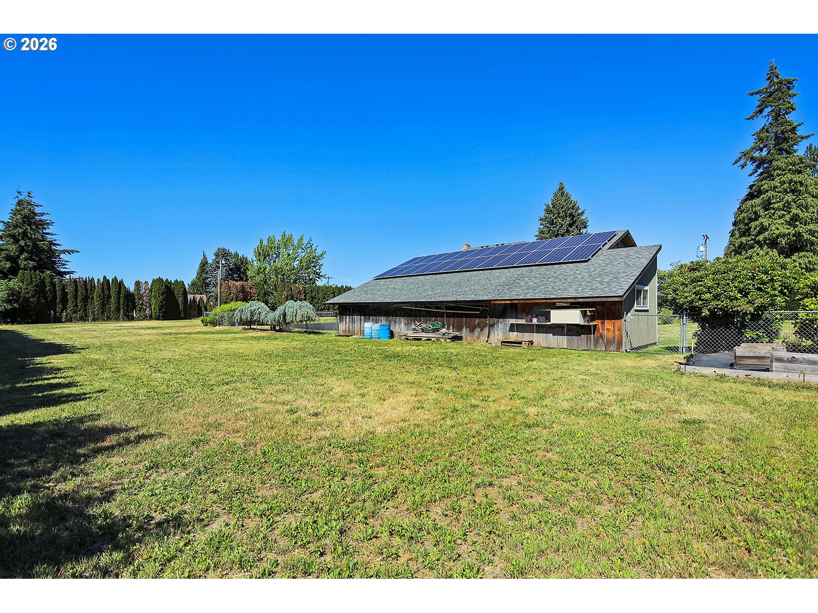 890 Hobbs Road Hood River, OR 97031 - Photo 37 of 44 Yard