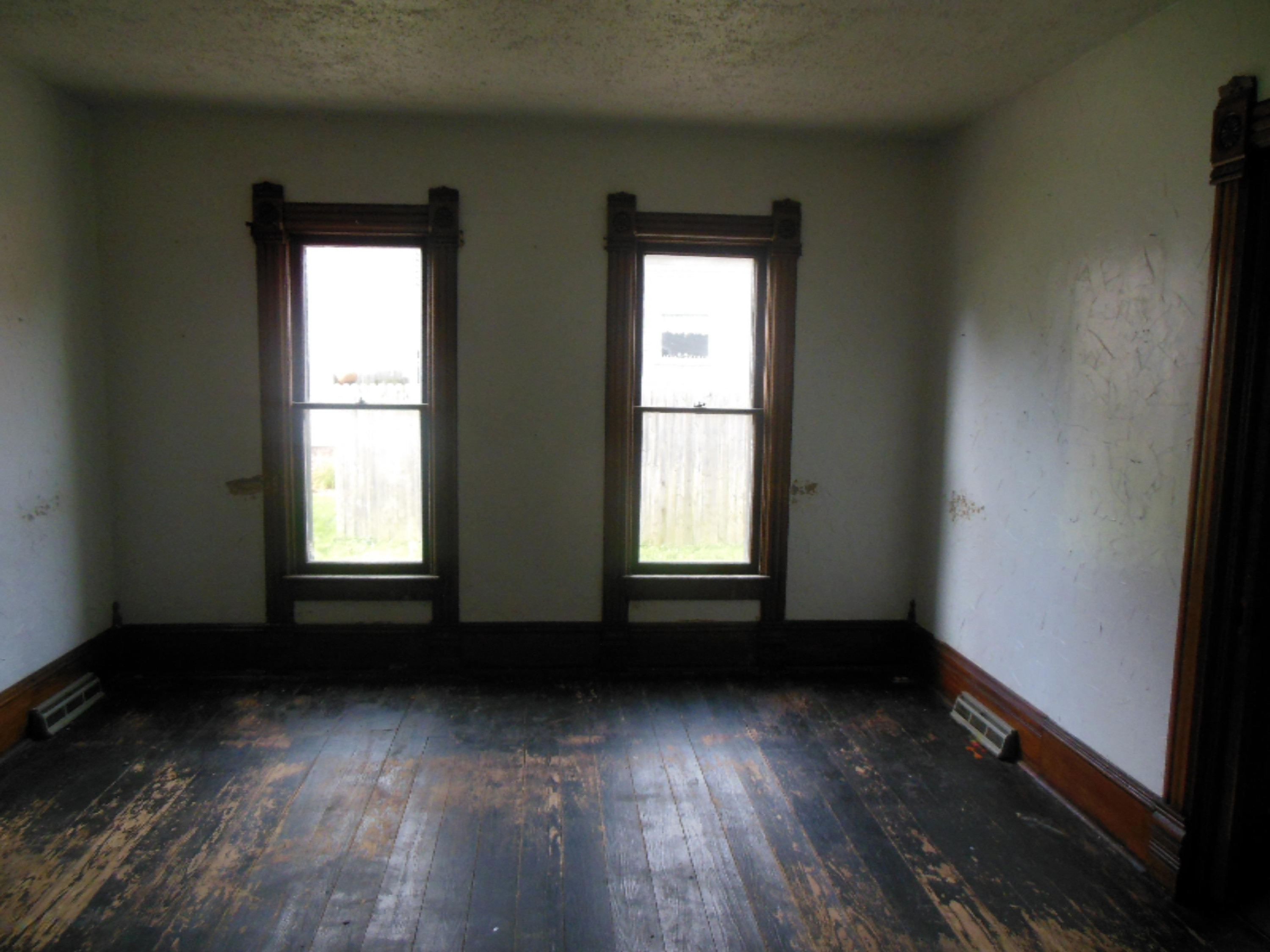211 East Delaware Street Decatur, MI 49045 - Photo 12 of 18 DSCN0249
