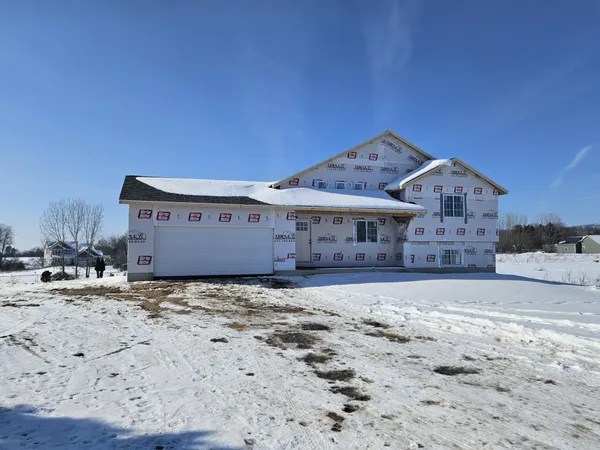 $349,900 | 5229 Lilac Lane, Fremont, MI 49412