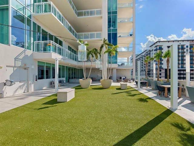 $4,500,000 | 540 North Tamiami Trail, Unit 1201, Sarasota, FL 34236