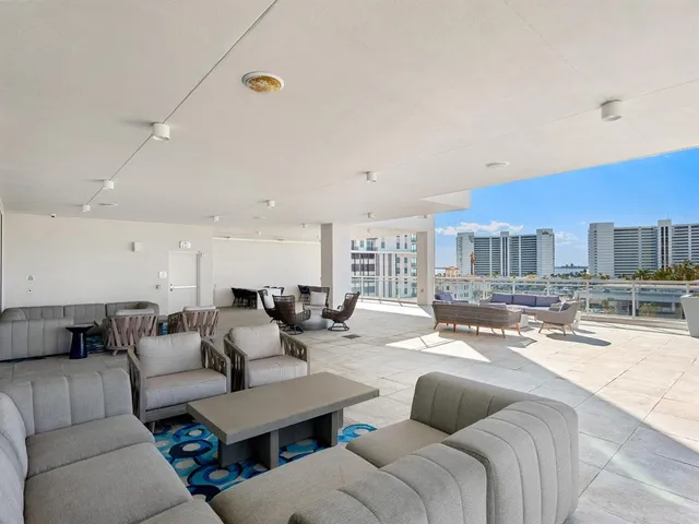 $4,500,000 | 540 North Tamiami Trail, Unit 1201, Sarasota, FL 34236