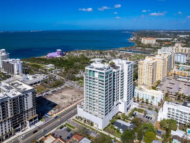 $4,500,000 | 540 North Tamiami Trail, Unit 1201, Sarasota, FL 34236