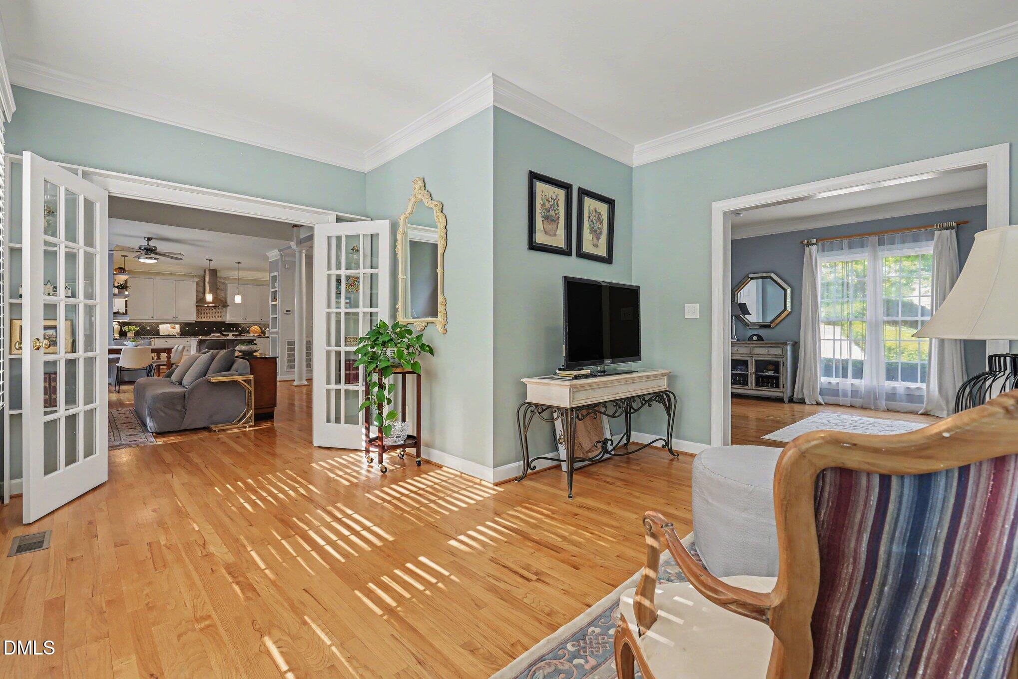 8101 Standing Stone Court Raleigh, NC 27613 - Photo 4 of 39 004_file_6444