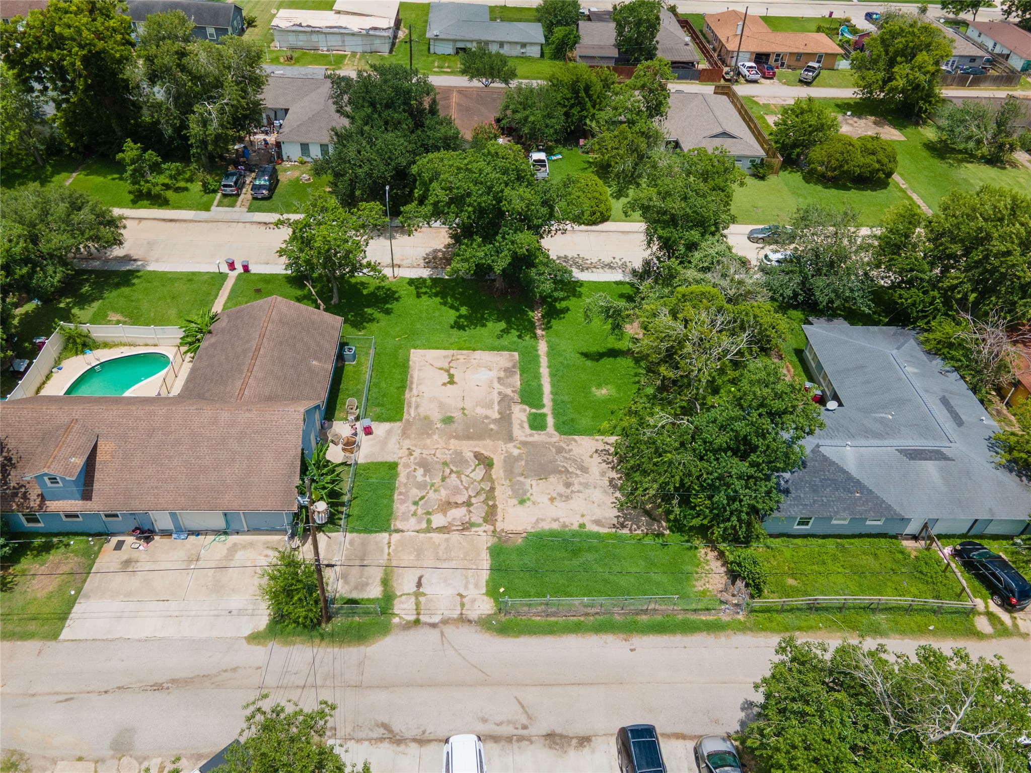 1735 West 7th Street Freeport, TX 77541 - Photo 6 of 13
