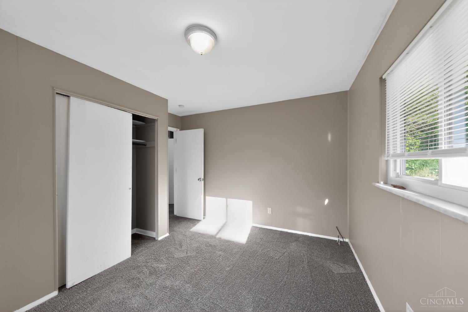 3910 Delhi Road Cincinnati, OH 45204 - Photo 14 of 38