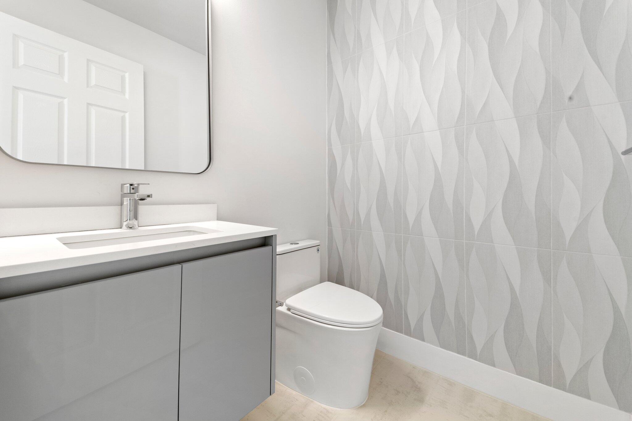 6438 Brava Way Boca Raton, FL 33433 - Photo 19 of 51 bathroom