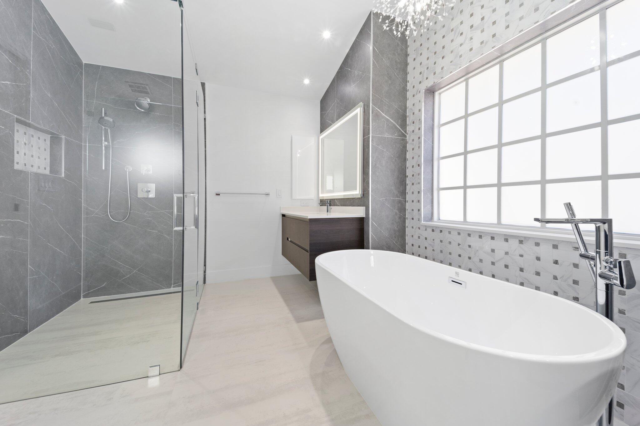 6438 Brava Way Boca Raton, FL 33433 - Photo 25 of 51 Master bathroom