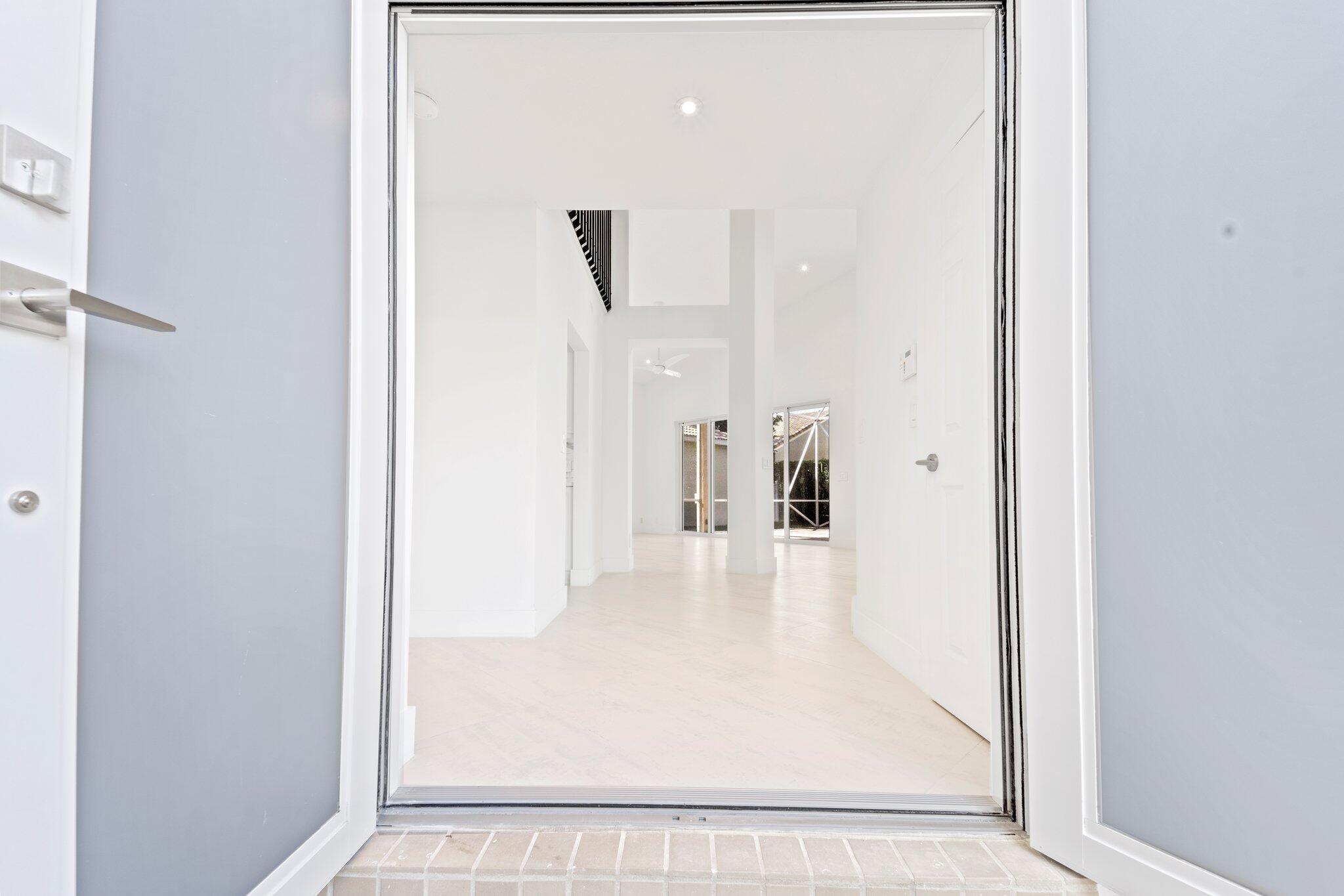 6438 Brava Way Boca Raton, FL 33433 - Photo 4 of 51 foyer