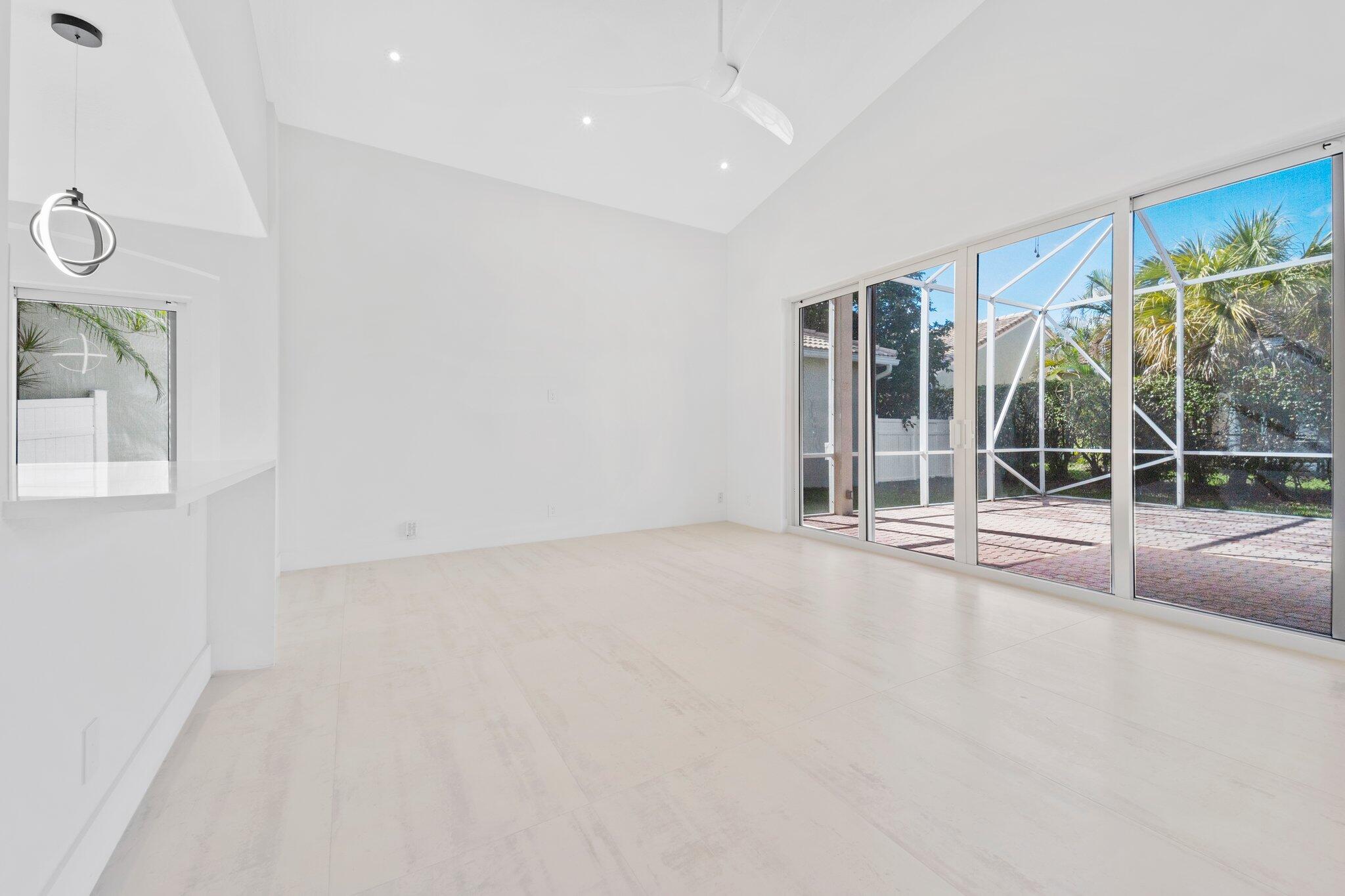 6438 Brava Way Boca Raton, FL 33433 - Photo 9 of 51 Living